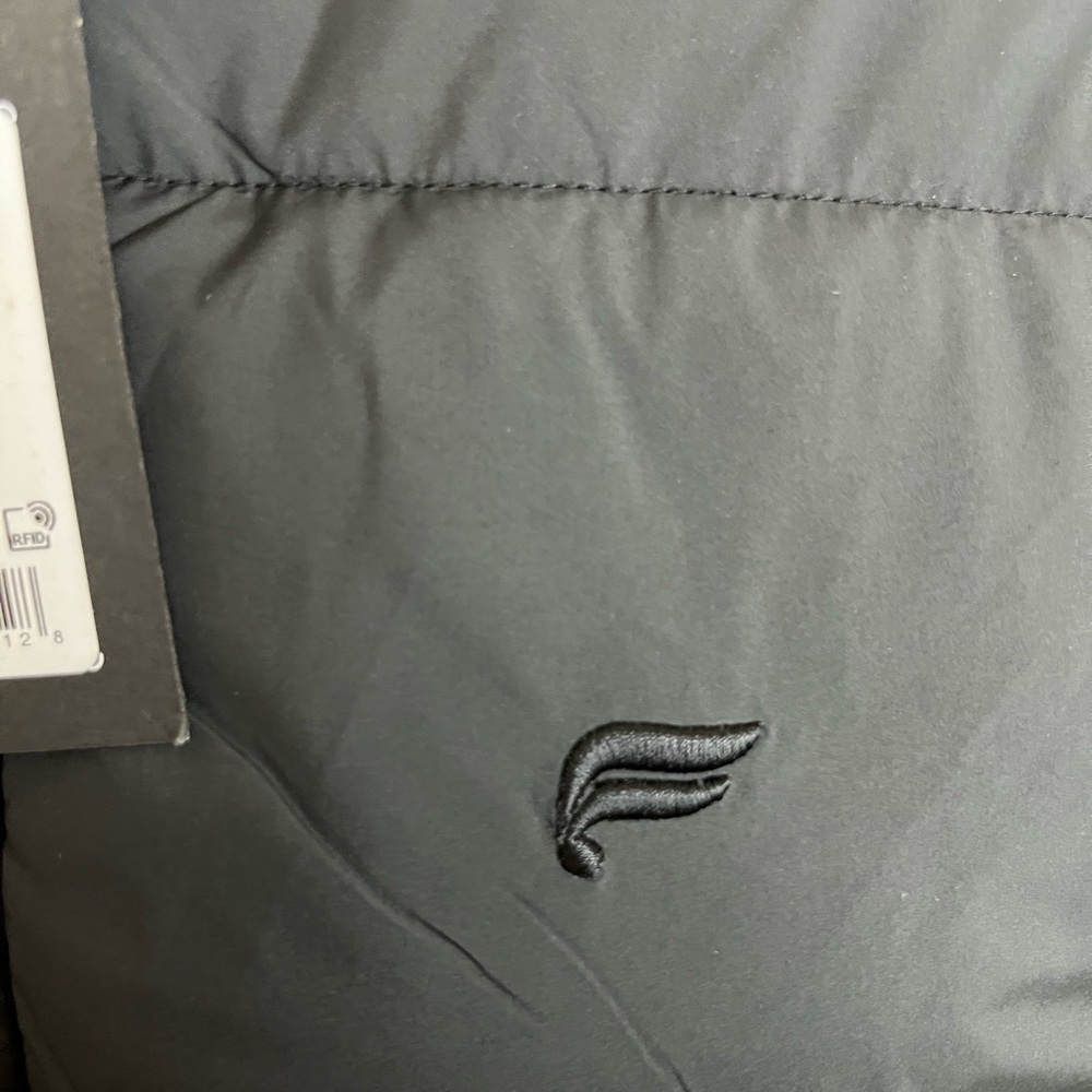 Men’s Black Puffer Vest Jacket - Picture 4 of 4
